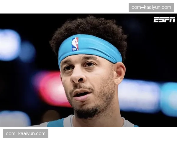 塞斯·库里内收肌酸痛再度伤退，勇士外线火力雪上加霜