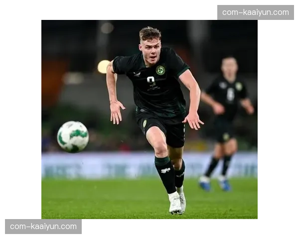 乔希金抢点扳平展射手本能 富勒姆前锋门前嗅觉值得肯定